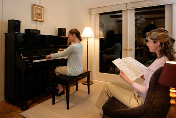 U1 piano in home setting